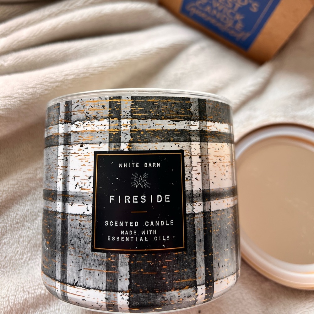 Fireside Bath & Body Works 3 Wick Candle